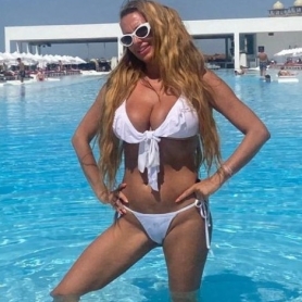 Alexandra - Escort Girl à Sion