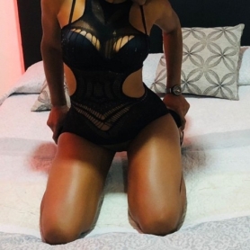 Mia - Escort Girl à Bâle
