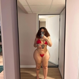 Michy92i - Escort Girl à Sion