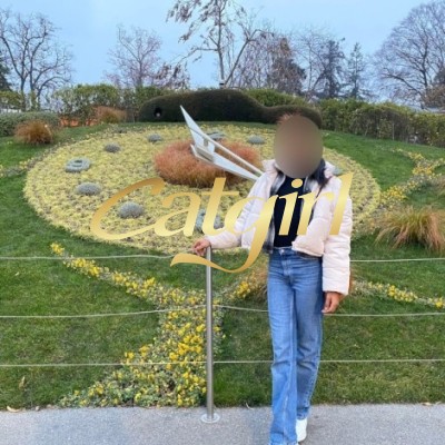 Victoria - Escort Girl à Genève
